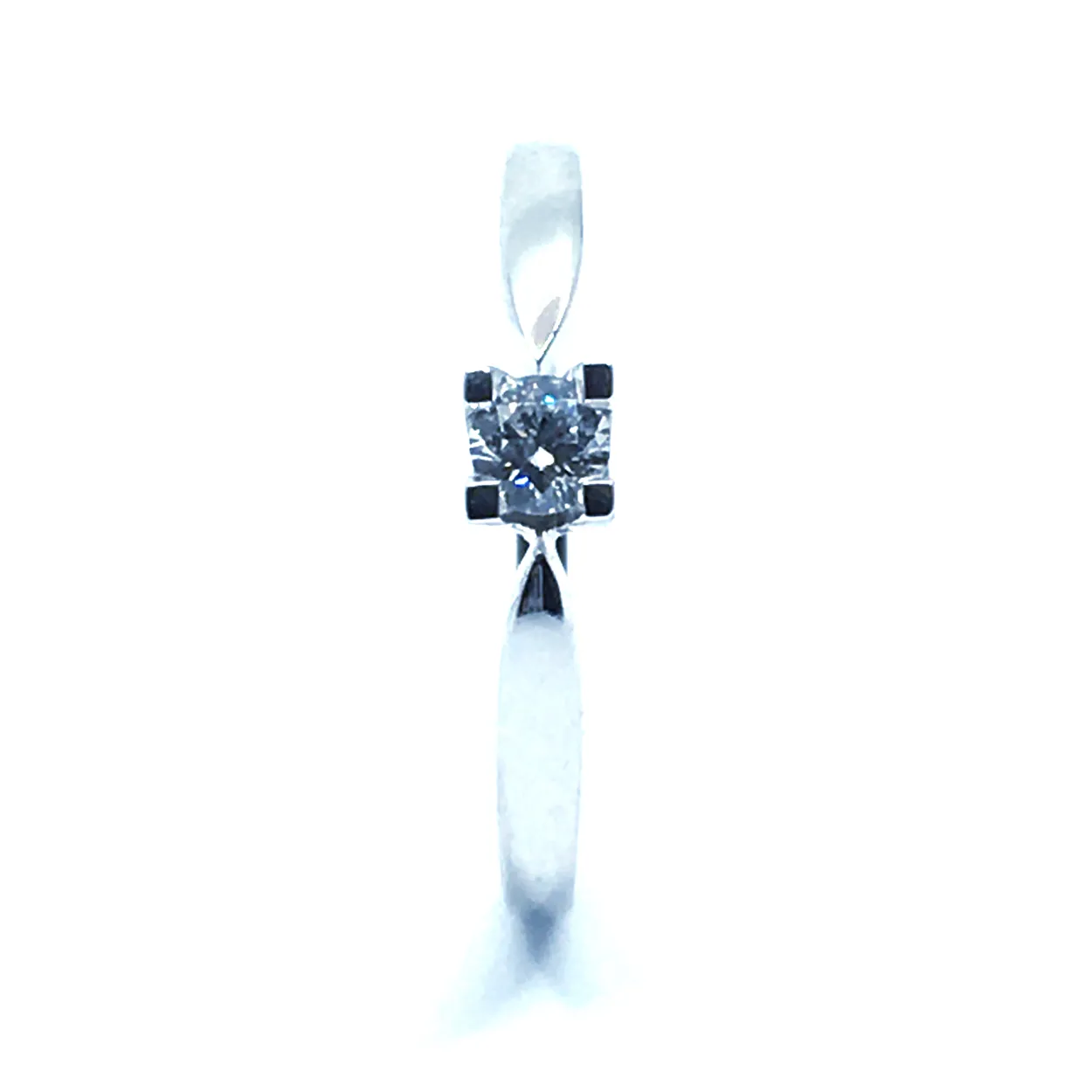 14 KT. HVIDGULD EVA RING MED BRILLANT 0,15 CT. W/SI