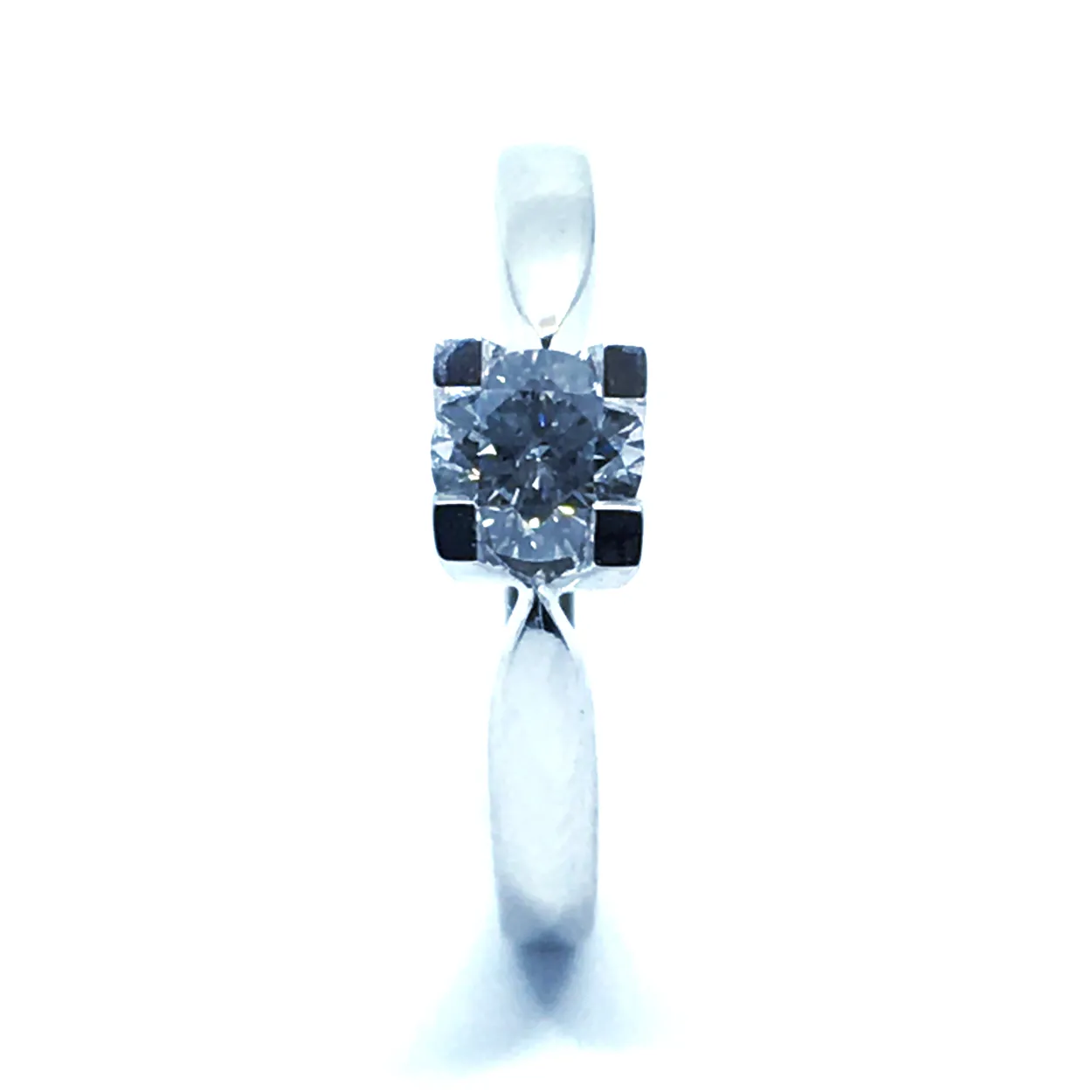 14 KT. HVIDGULD EVA RING MED BRILLANT 0,50 CT. W/SI
