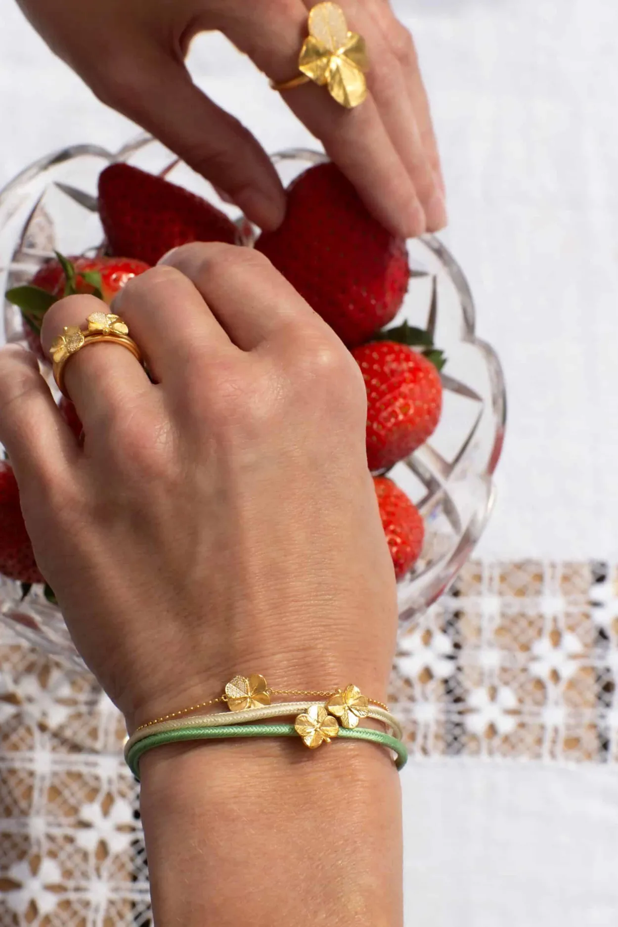 FLORA DANICA FIRKLØVER RING PAVÉ FORGYLDT SØLV - FLC-RI-G-PAVE