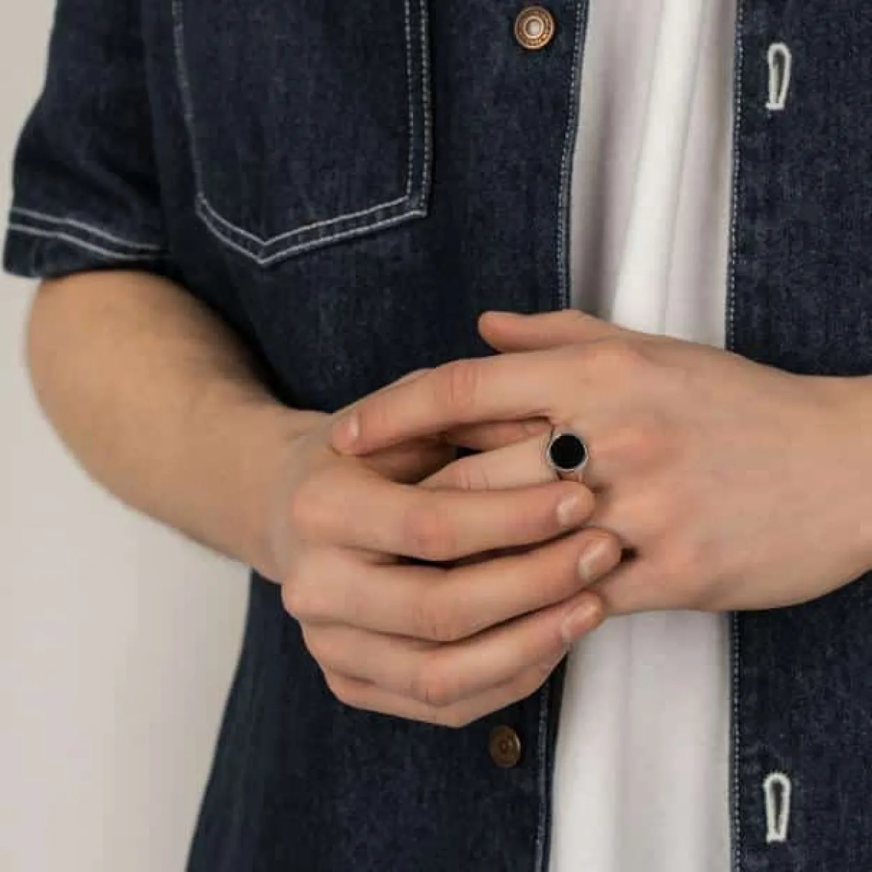 SON OF NOA RING MED SORT ONYX SØLV - 106700809